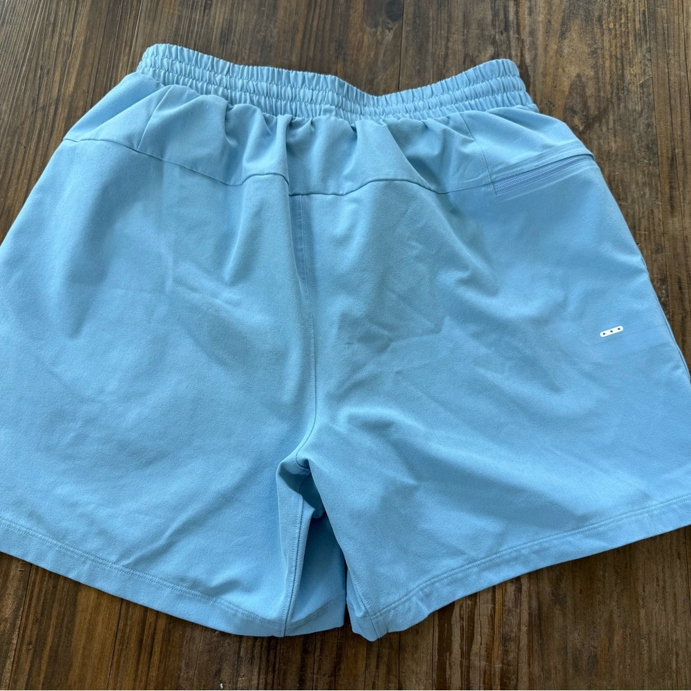 Lululemon Men's Drawstring shorts - Picture 2 of 6